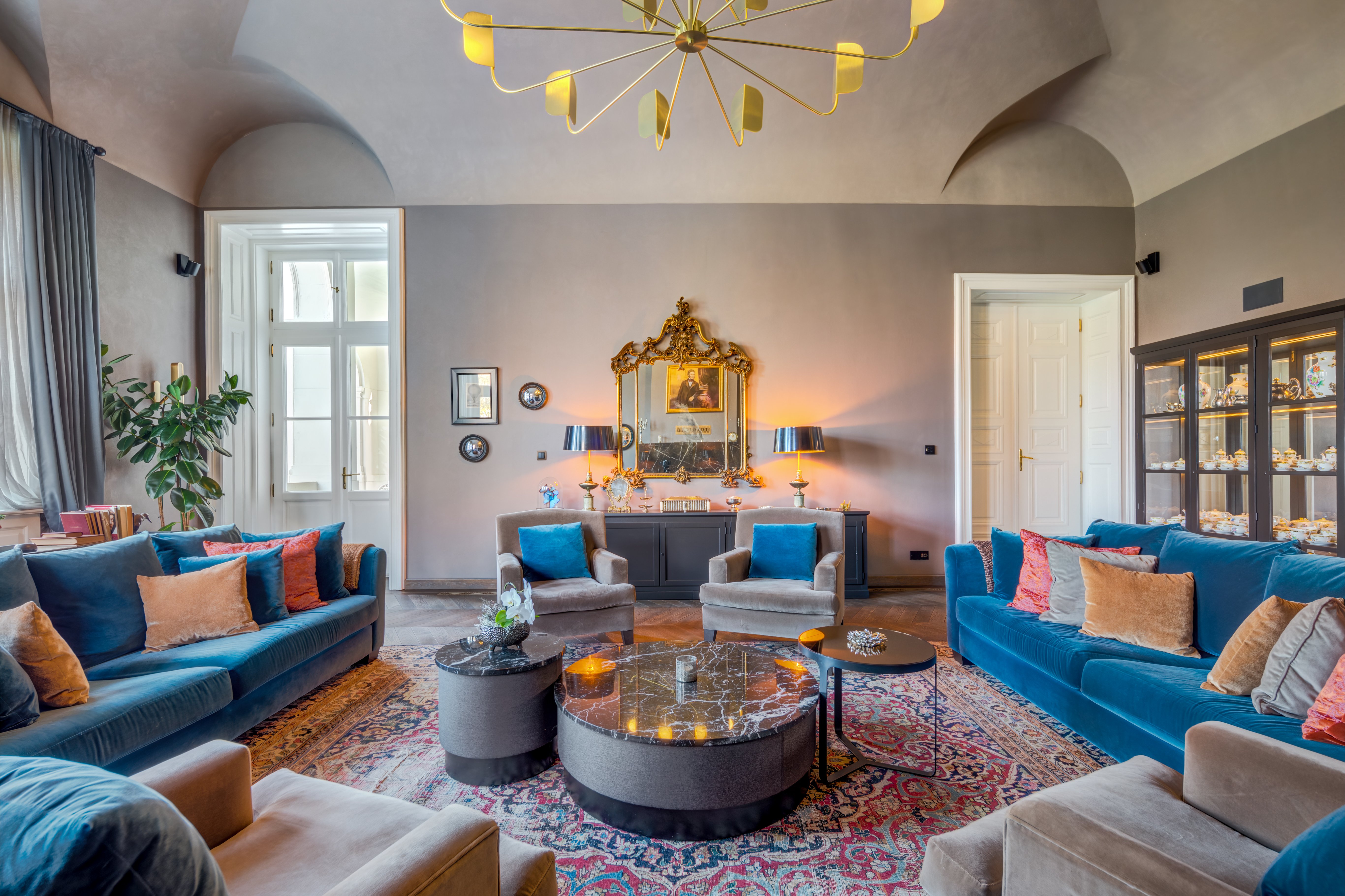 Grand Salon_BOTANIQ Castle of Tura_Reservest