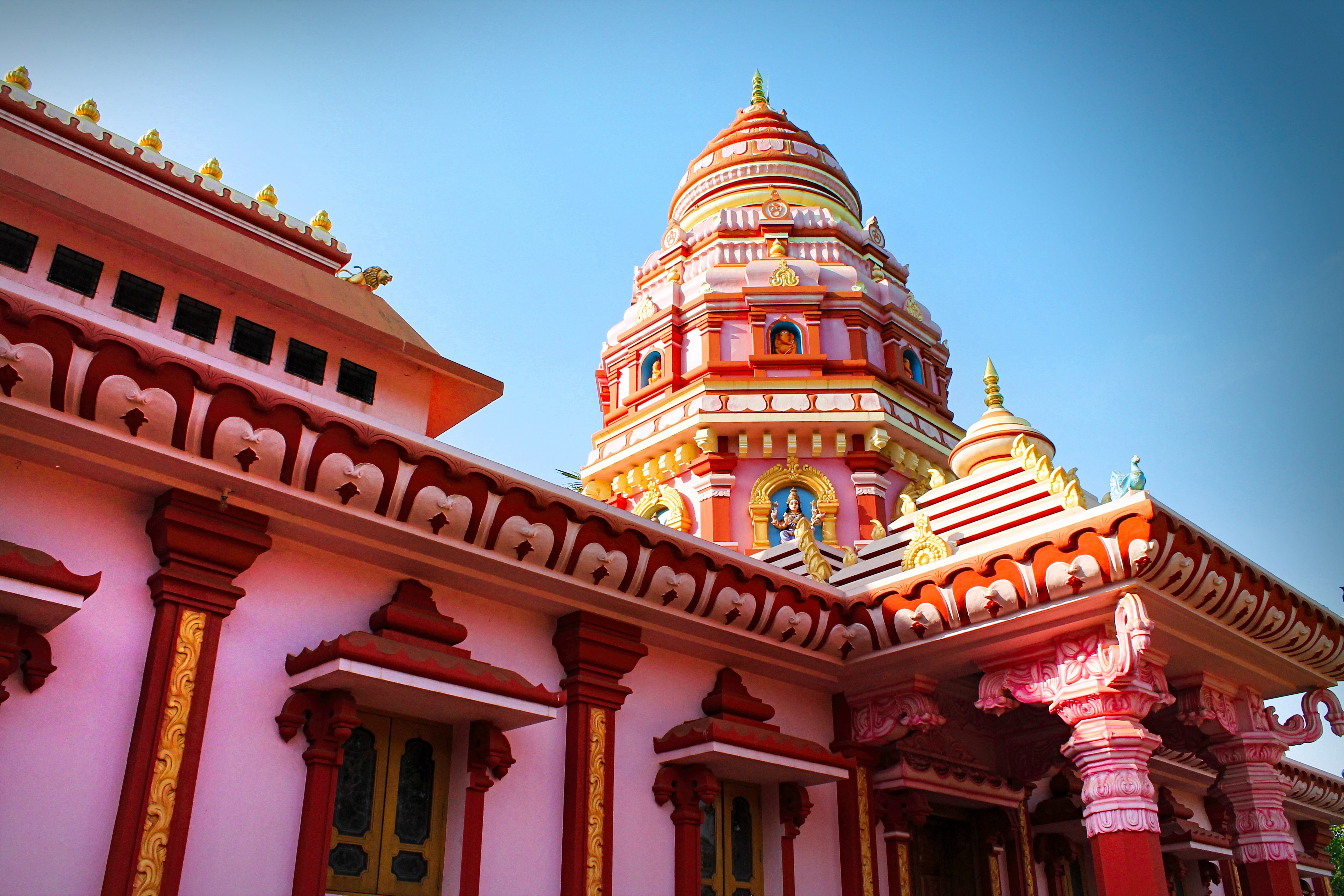 Goa Unveiled: The World of Luxury Travel in India